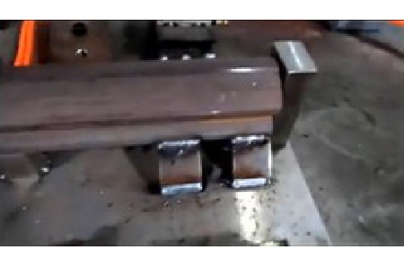 车轮定位器自动焊